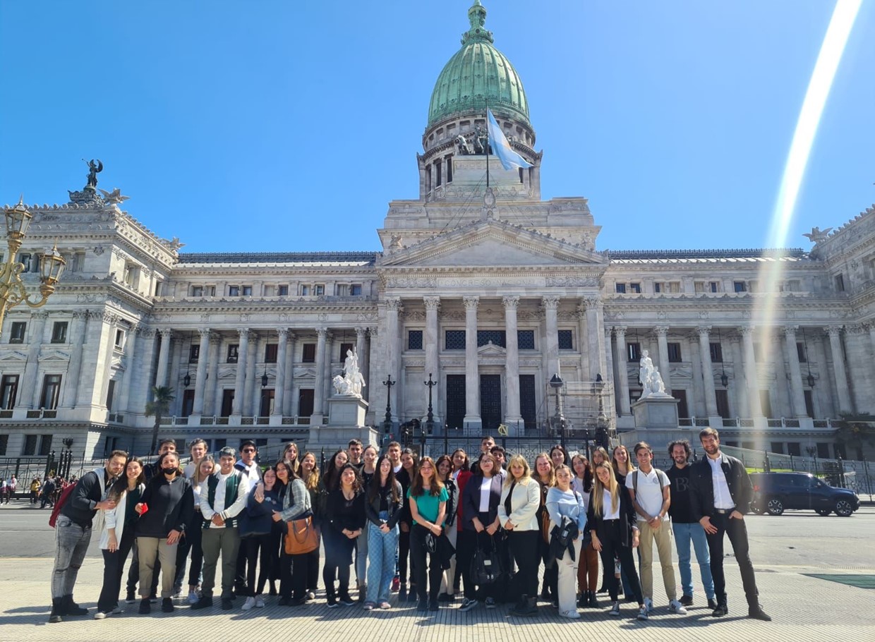 Foto Alumnos Uade