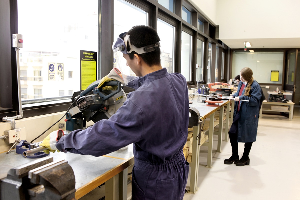 Diseño Industrial (X)