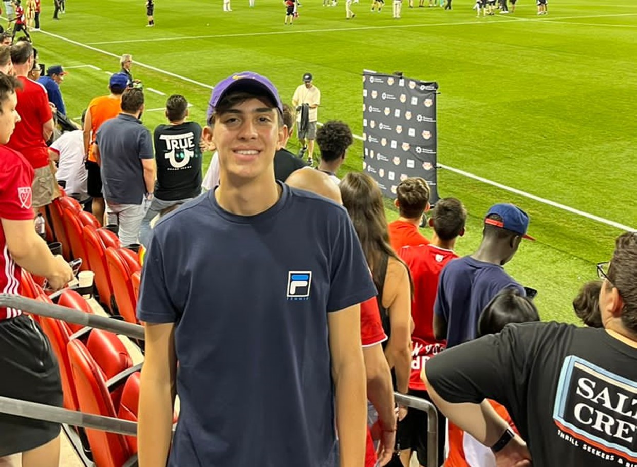 9F8b23f8 Bc52 41Ca A0c7 652710E474f3