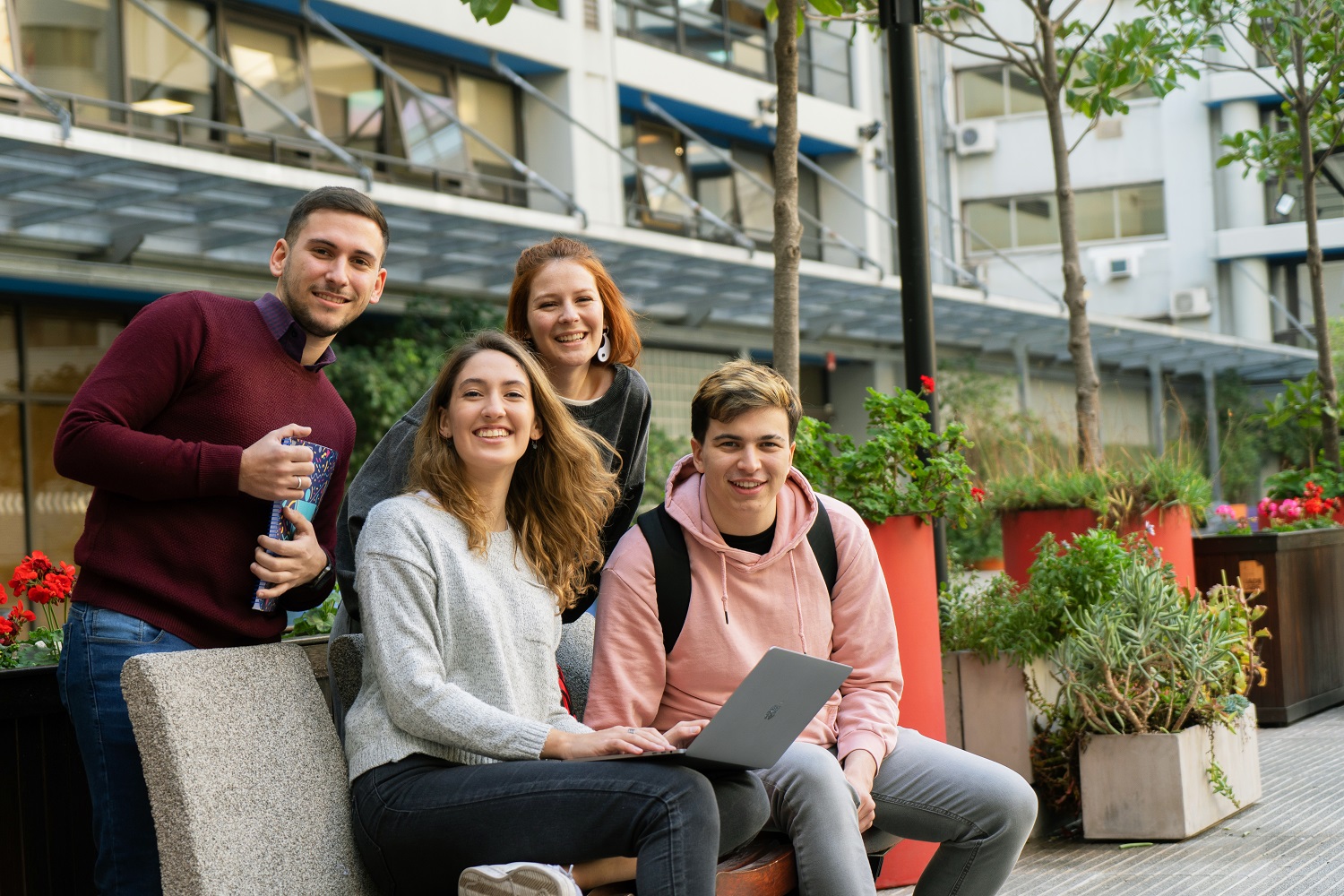 Alumnos En Campus