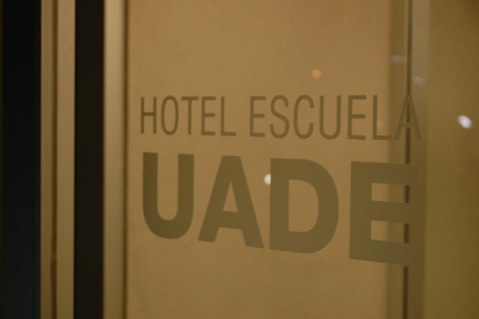 261552 408357845903441 604697065 N