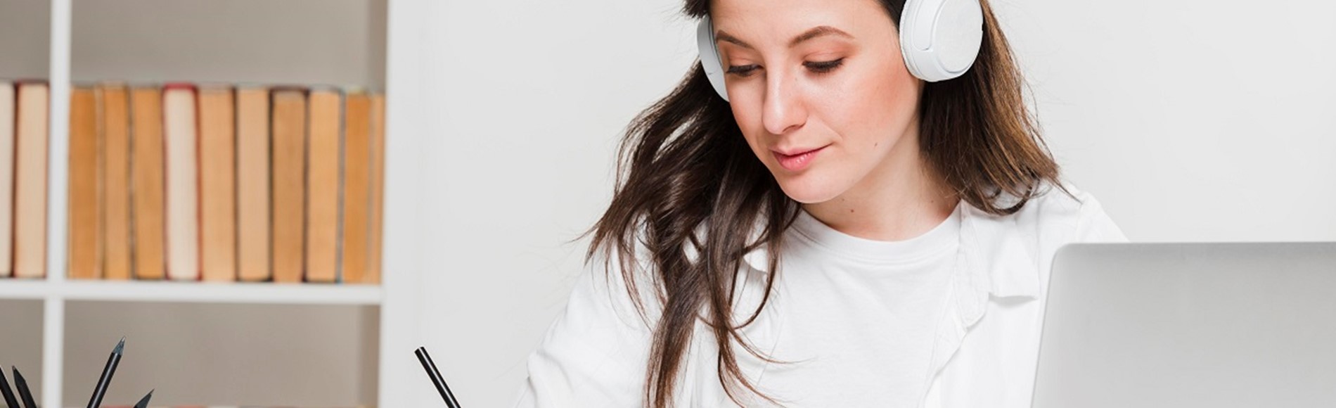 Student Listening Online Courses E Learning Concept