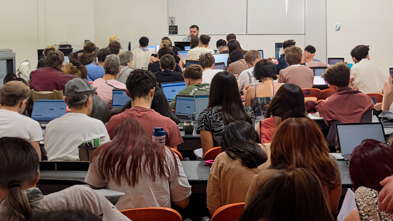 Portada Nota 1 UADE Apuesta A IA